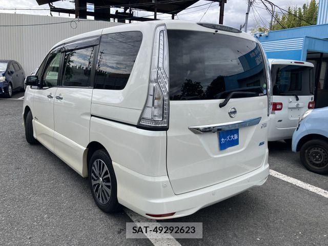 Nissan SERENA 2014-03 7224807-3