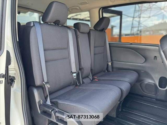 Nissan SERENA 2019-08 7224895-18