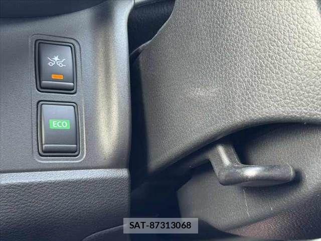 Nissan SERENA 2019-08 7224895-26