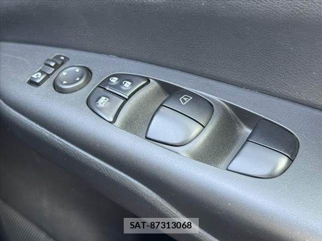 Nissan SERENA 2019-08 7224895-28