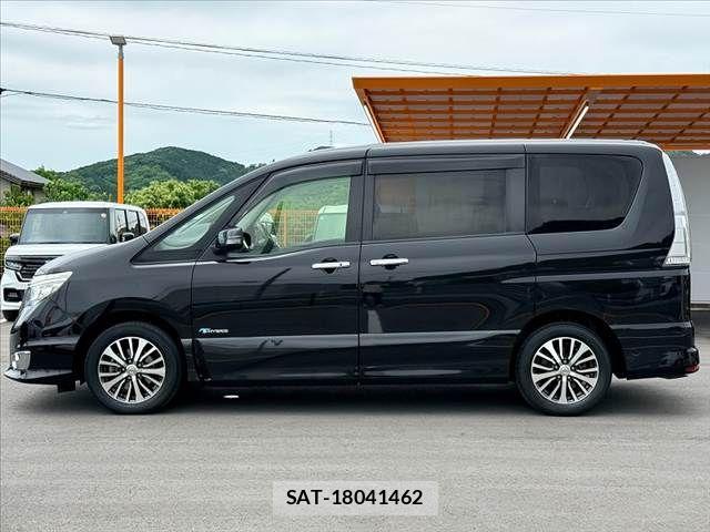 Nissan SERENA 2015-09 7224826-10