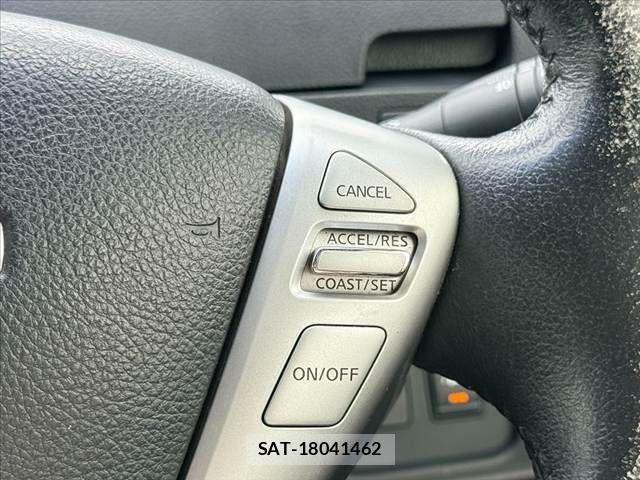 Nissan SERENA 2015-09 7224826-22