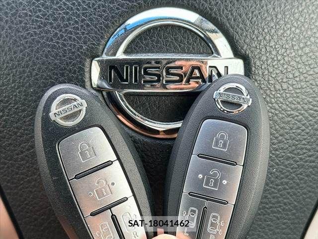 Nissan SERENA 2015-09 7224826-6