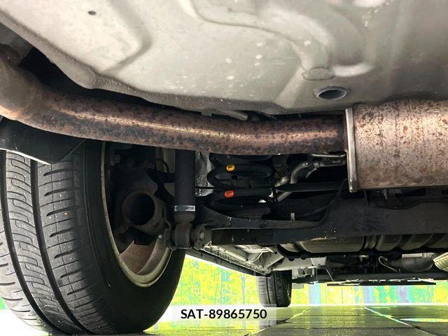 Nissan SERENA 2014-12 7217295-17