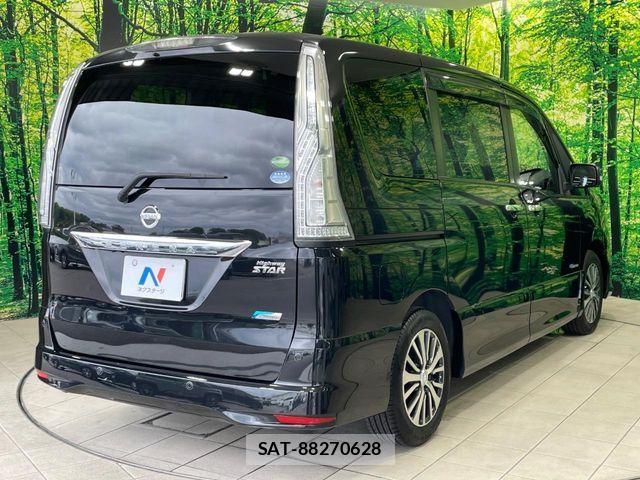 Nissan SERENA 2014-02 7224804-17