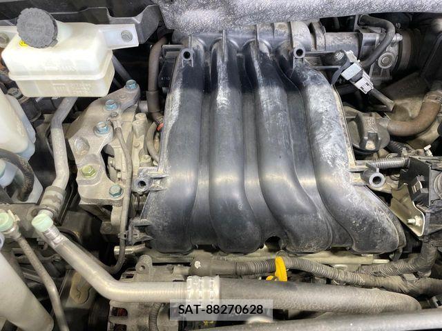 Nissan SERENA 2014-02 7224804-18