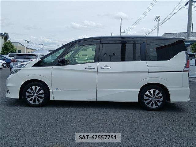 Nissan SERENA 2016-09 7224846-10