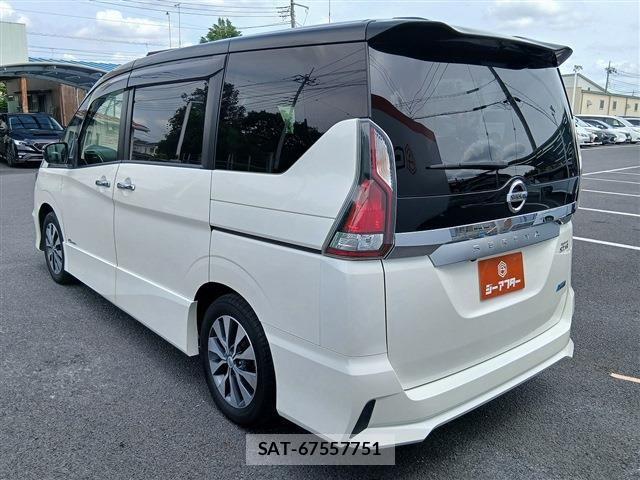 Nissan SERENA 2016-09 7224846-23