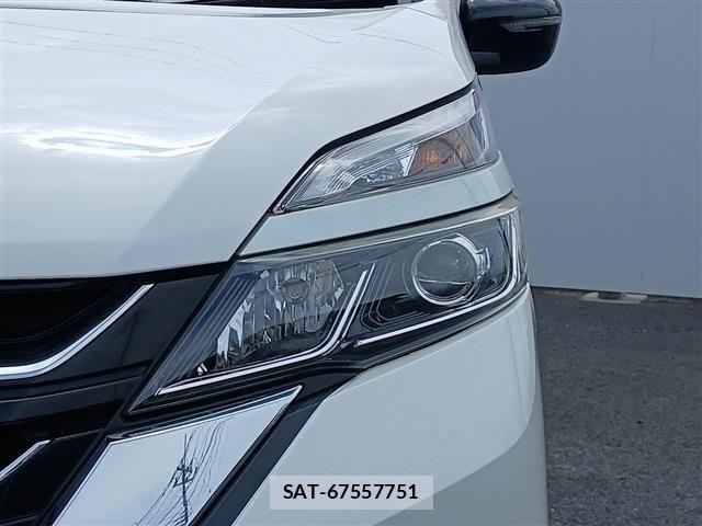 Nissan SERENA 2016-09 7224846-27