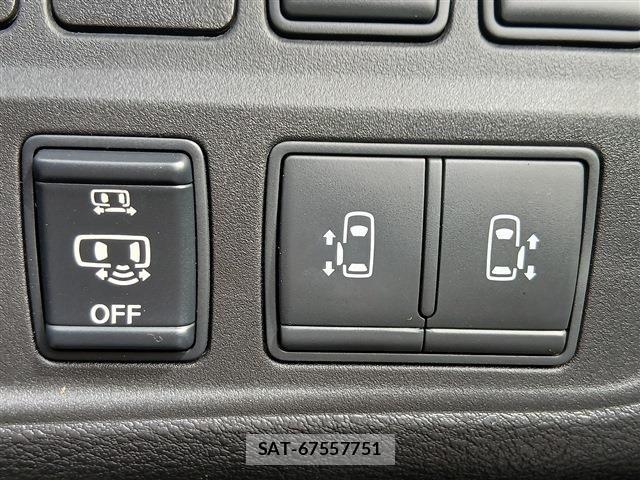 Nissan SERENA 2016-09 7224846-3