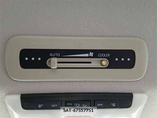 Nissan SERENA 2016-09 7224846-4