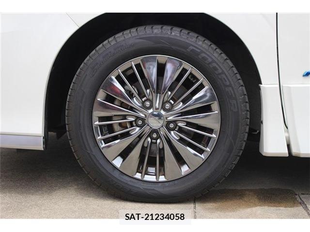 Nissan SERENA 2017-03 7224854-17