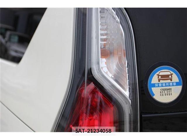 Nissan SERENA 2017-03 7224854-23