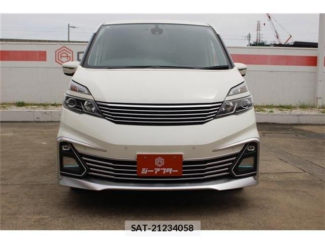 Nissan SERENA 2017-03 7224854-7