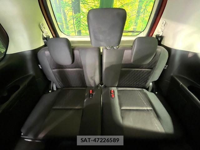 Nissan SERENA 2017-04 7224852-9