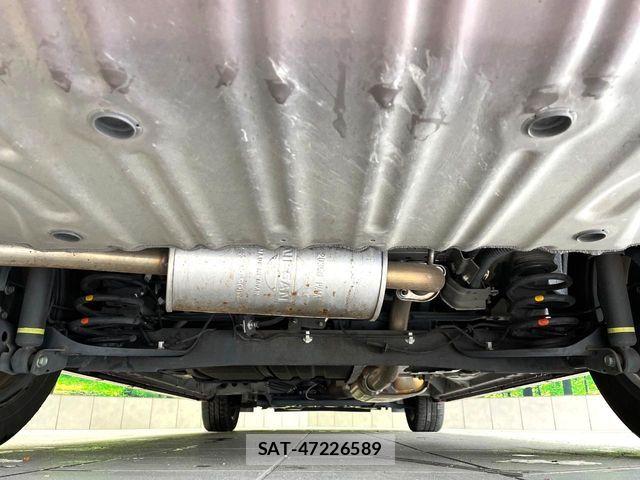 Nissan SERENA 2017-04 7224852-18