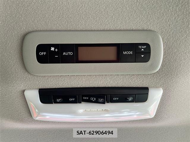 Nissan SERENA 2019-09 7224897-23