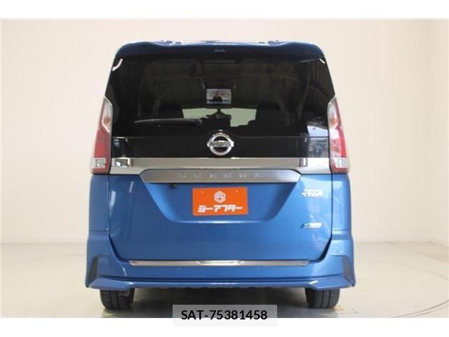 Nissan SERENA 2017-04 7224853-11