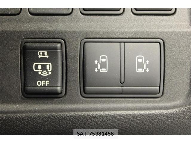 Nissan SERENA 2017-04 7224853-4
