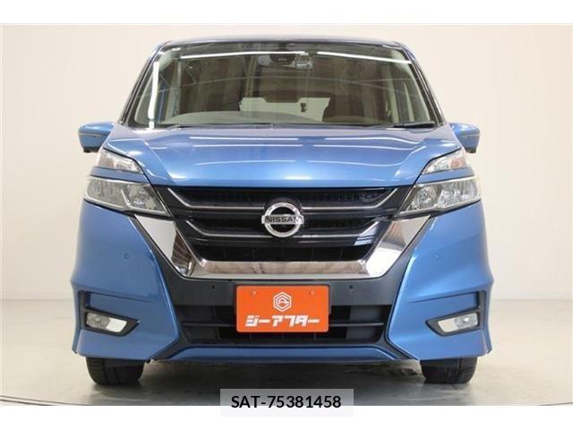 Nissan SERENA 2017-04 7224853-7