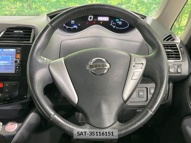 Nissan SERENA 2014-02 7224805-11