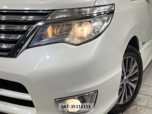 Nissan SERENA 2014-02 7224805-12