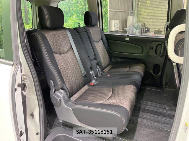Nissan SERENA 2014-02 7224805-8