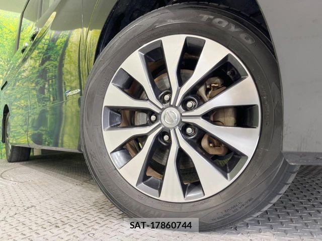 Nissan SERENA 2018-06 7224877-13