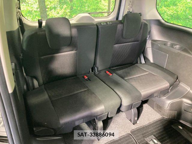 Nissan SERENA 2018-09 7224883-9