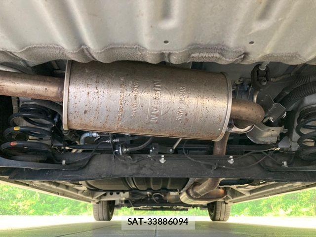 Nissan SERENA 2018-09 7224883-18