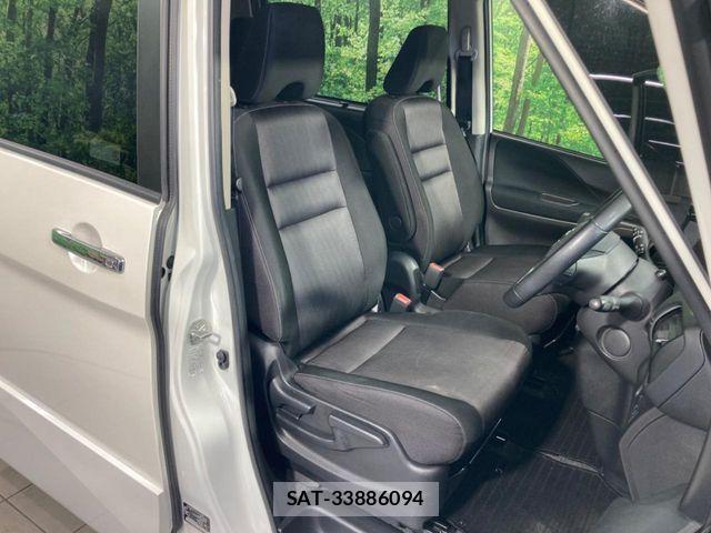 Nissan SERENA 2018-09 7224883-7