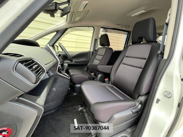 Nissan SERENA 2019-03 7224886-18