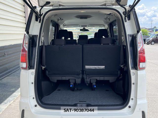 Nissan SERENA 2019-03 7224886-20