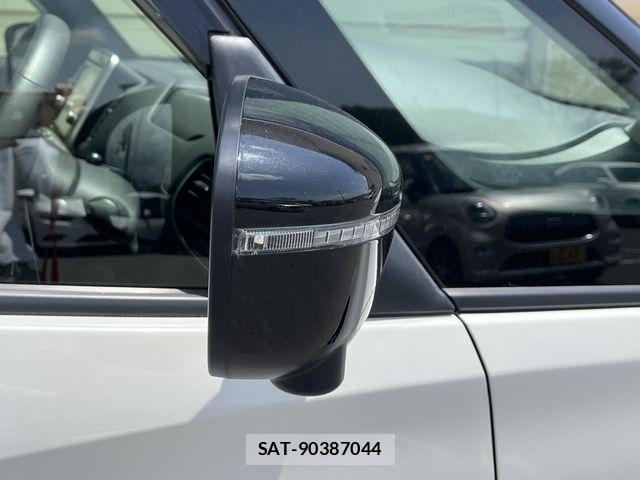 Nissan SERENA 2019-03 7224886-24