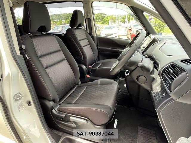 Nissan SERENA 2019-03 7224886-3