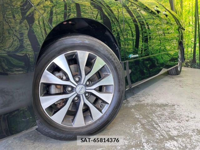 Nissan SERENA 2018-06 7224881-12