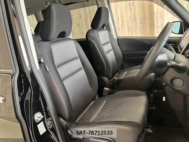 Nissan SERENA 2021-07 7224913-12