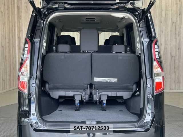 Nissan SERENA 2021-07 7224913-15