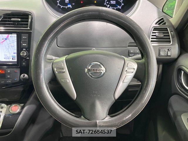 Nissan SERENA 2015-08 7224818-11