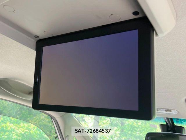 Nissan SERENA 2015-08 7224818-4