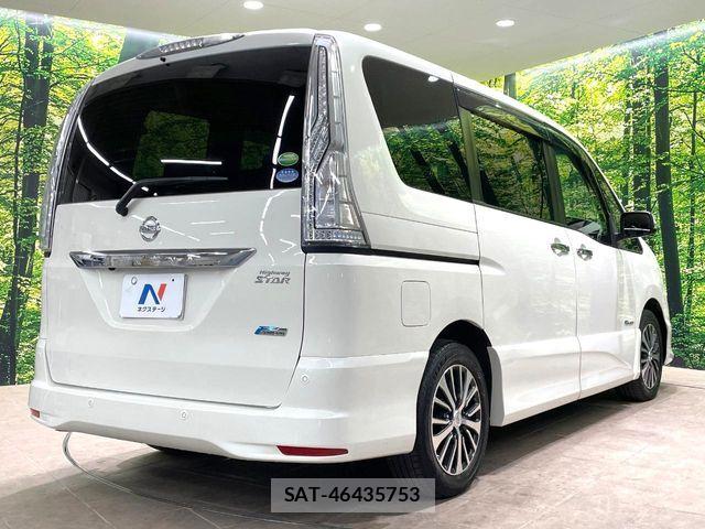 Nissan SERENA 2016-02 7224828-16
