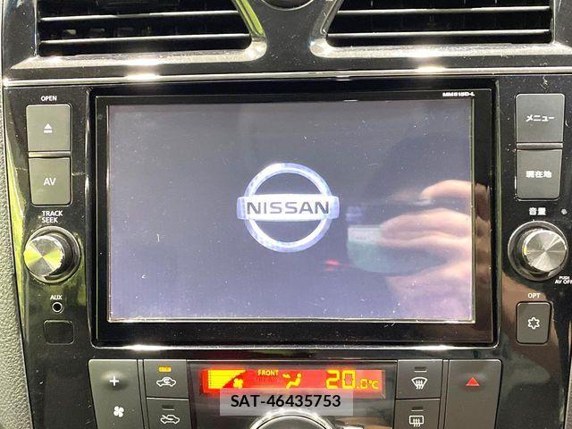 Nissan SERENA 2016-02 7224828-3