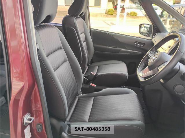 Nissan SERENA 2017-07 7224869-14
