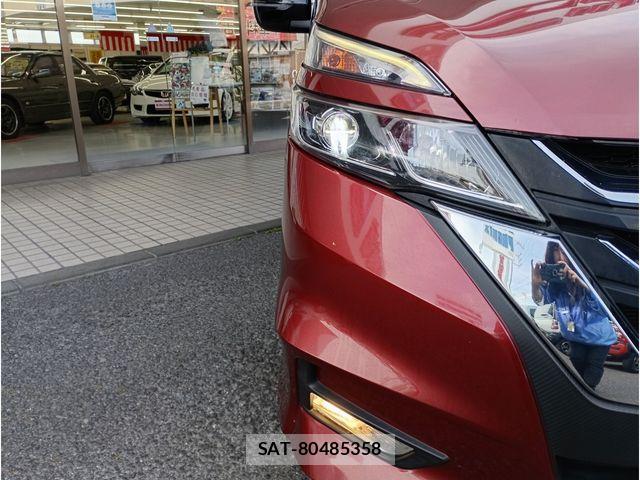 Nissan SERENA 2017-07 7224869-4
