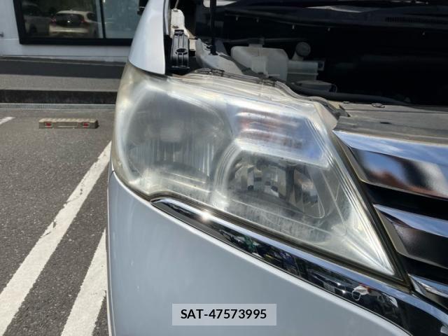 Nissan SERENA 2013-09 7224798-11