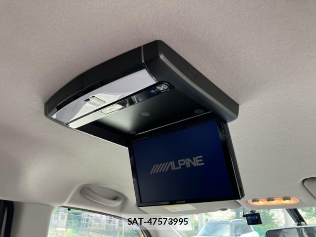 Nissan SERENA 2013-09 7224798-25
