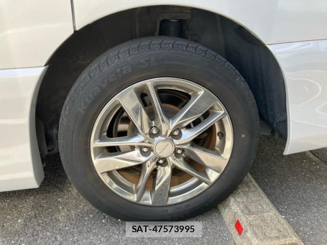 Nissan SERENA 2013-09 7224798-7