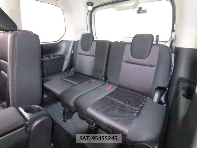 Nissan SERENA 2018-05 7224879-11