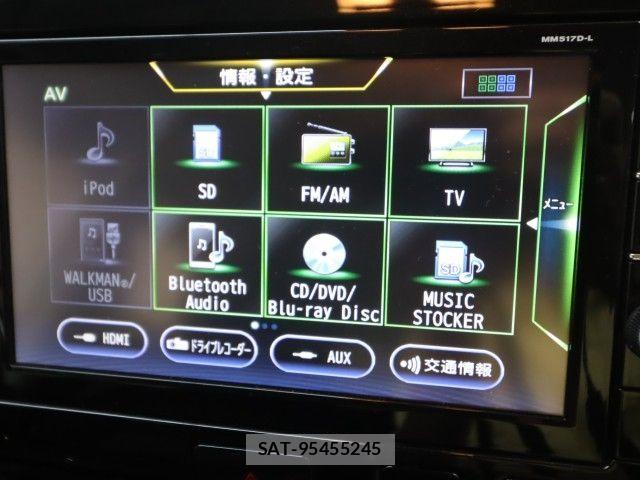 Nissan SERENA 2018-05 7224879-21
