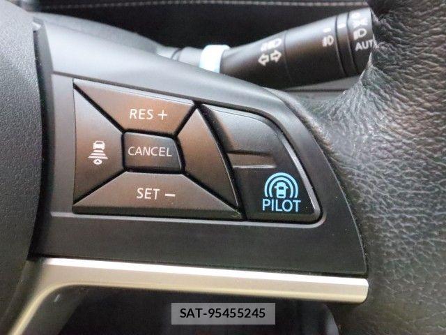Nissan SERENA 2018-05 7224879-26